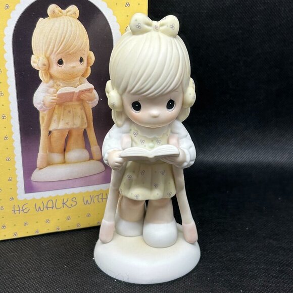 Precious Moments Easter Seals 1987 Edition "He Walks With Me" figurine - Picture 1 of 5